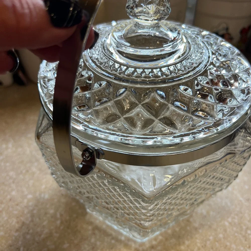 1960’s Vintage Wexford Anchor Hocking Ice Bucket Clear Glass Chrome Handle